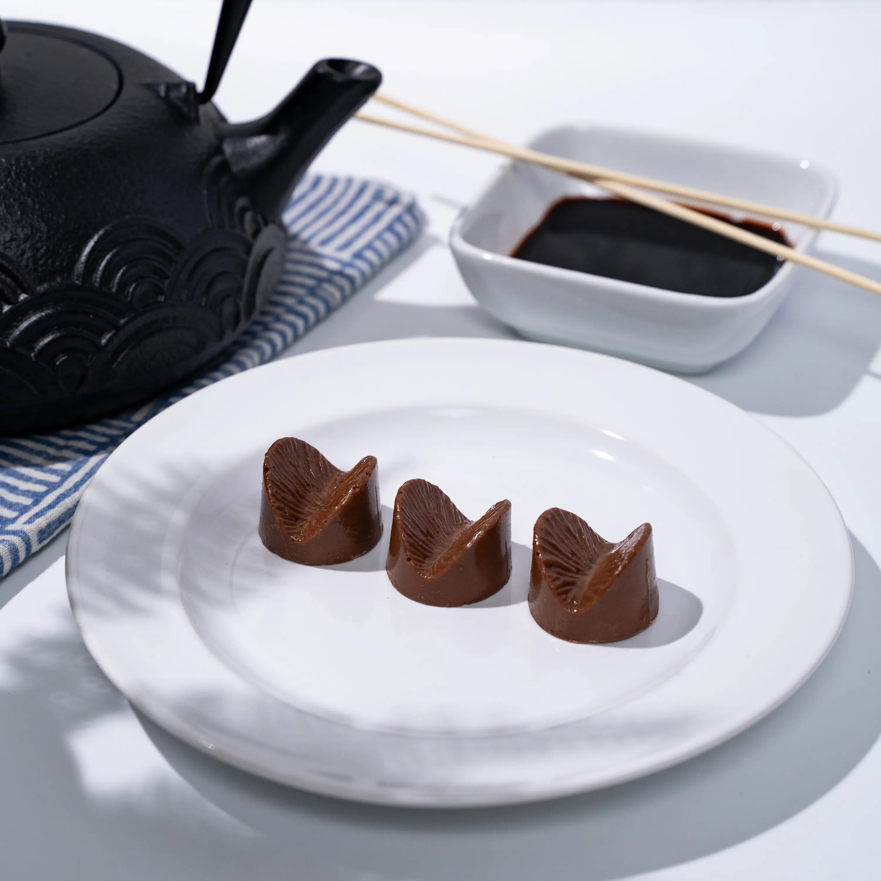 "Eat My Ass" Chocolate Box - DickAtYourDoor
